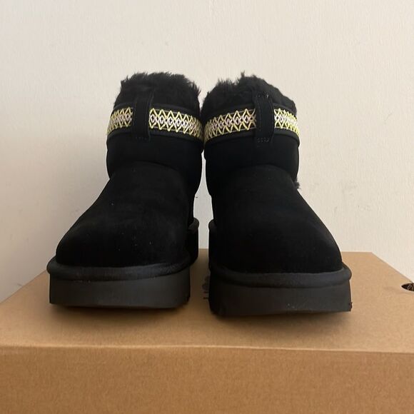 UGG Classic Ultra Mini Alpsey Boots Black USA Women Size 7/UK 5/EU 38 - Picture 6 of 15